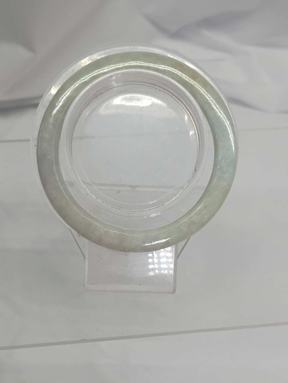 Jadeite Bangle - Picture 4 of 6